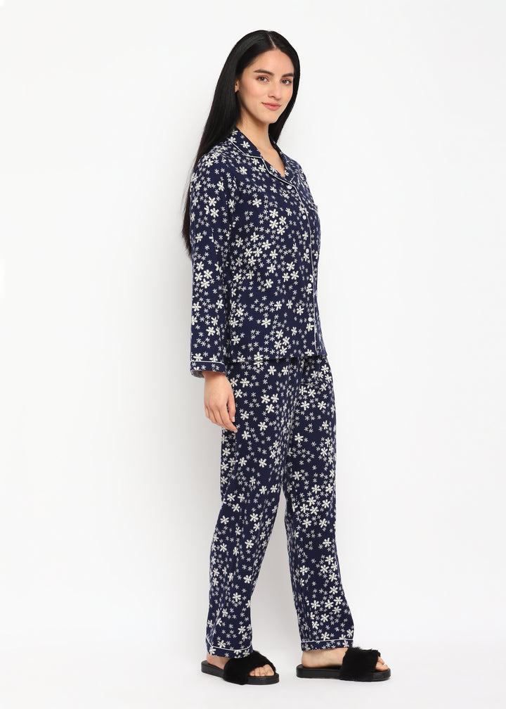 Blue Small Snowflakes Print Cotton Flannel Long Sleeve Women's Night Suit - Shopbloom