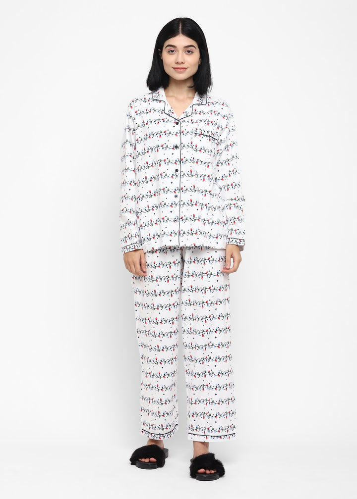 Festive Lights Print Cotton Flannel Long Sleeve Women's Night Suit - Shopbloom