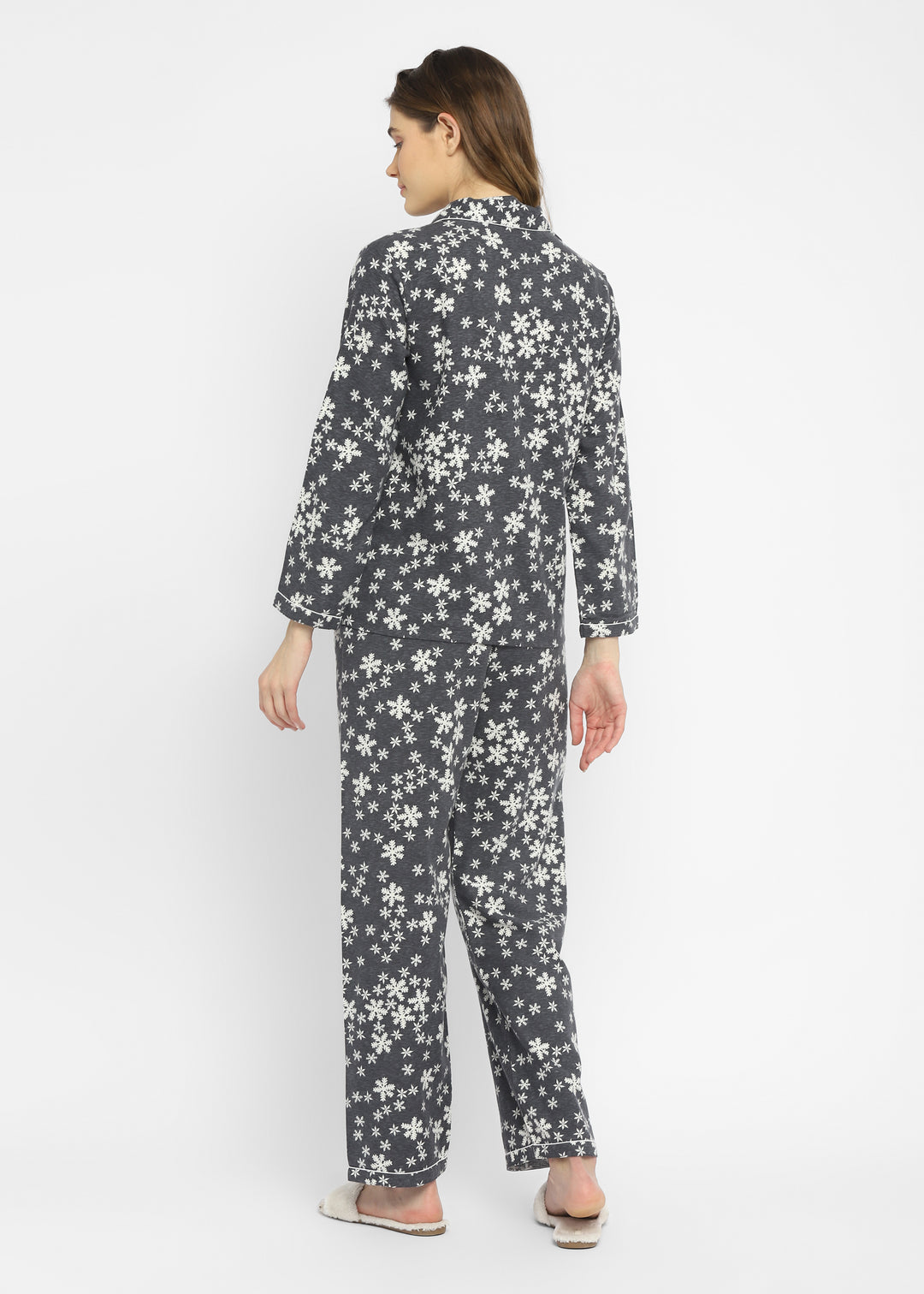 Snowflake Print Long Sleeve Women's Night Suit - Shopbloom