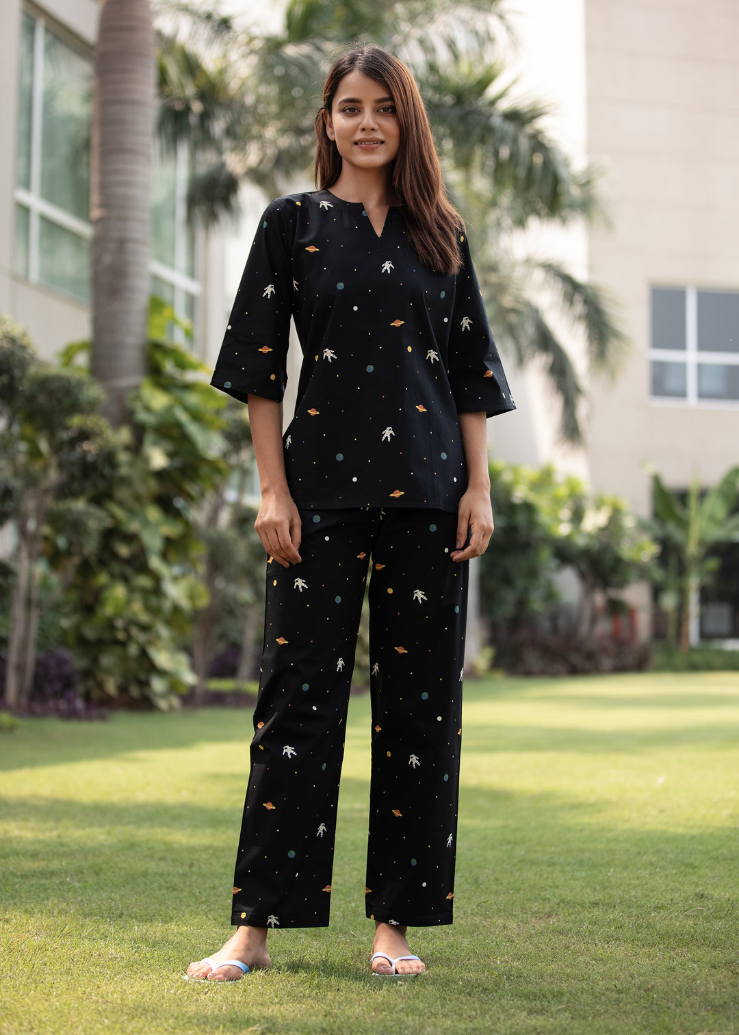 Space Print V Neck Women's Night Suit - Shopbloom